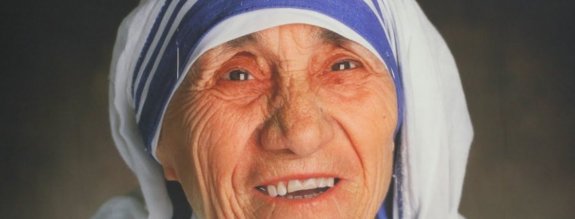 TRIBUTO A MADRE TERESA DE CALCUTÁ – 26/08 15h