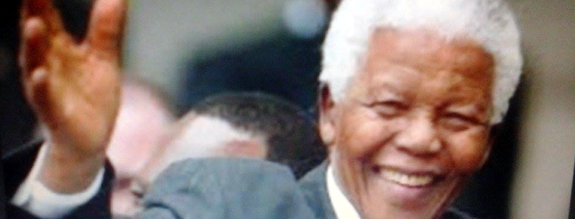 POR QUE FALAR DE MANDELA?