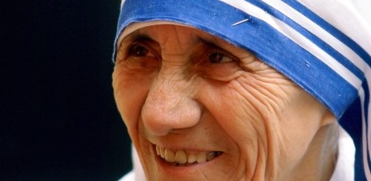 Tributo a Madre Teresa de Calcutá - 25/Ago - 15h